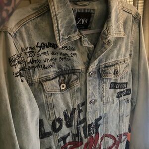 Zara Men's Light Blue Denim Jacket with Black and Red Graphics